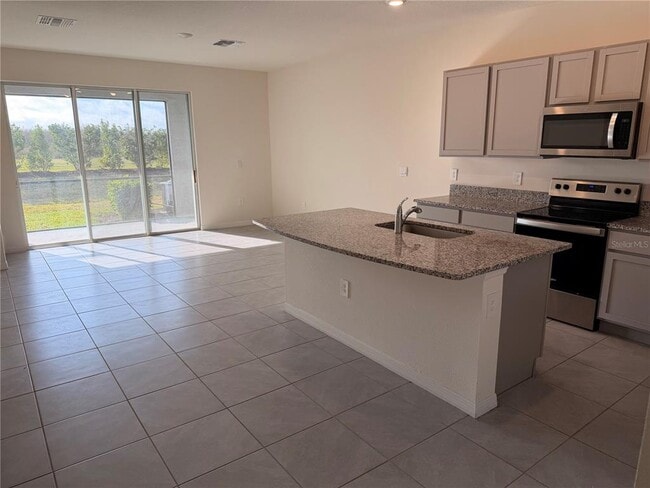 Building Photo - 17534 Crescent Moon Lp