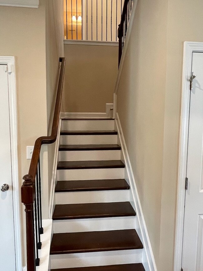 Building Photo - Large, Beautiful Home in Berkeley Hills Estate