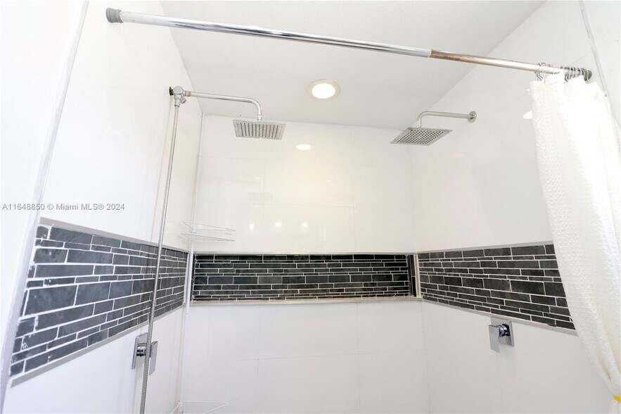 Building Photo - 9598 NW 53rd St
