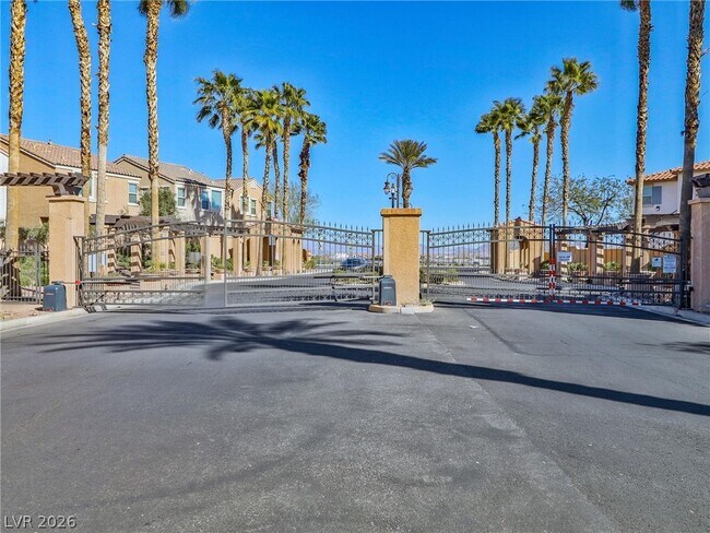 Building Photo - 1541 Sagrada Ct