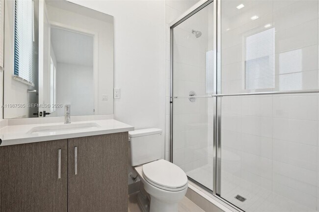 Building Photo - 13076 Feathering Wy