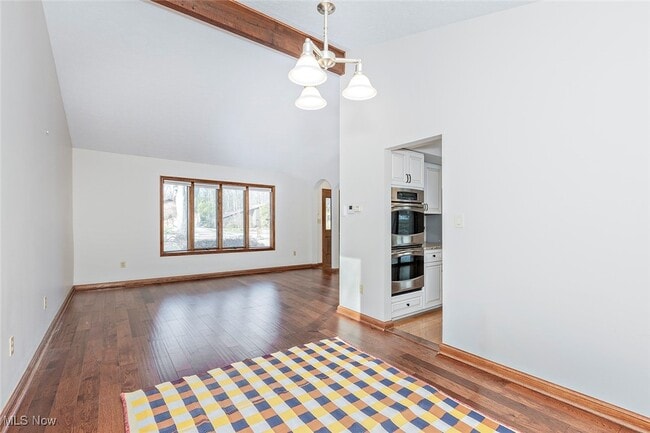 Building Photo - 6235 Sunnywood Dr