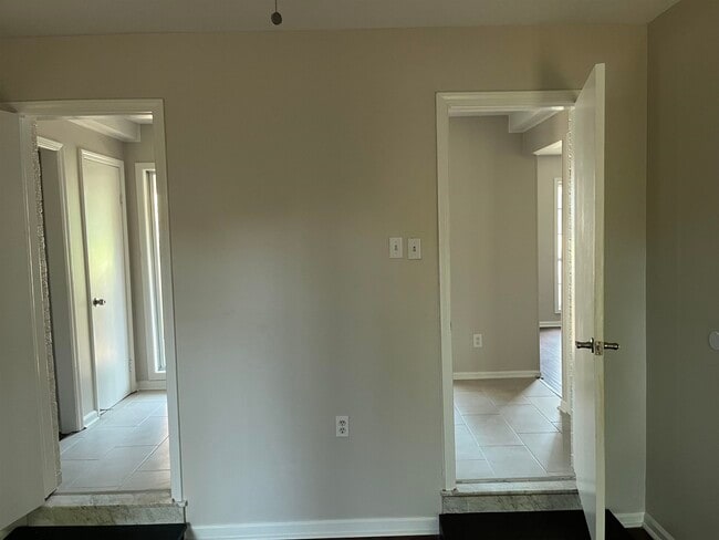 Building Photo - 3145 Belle Tower Rd