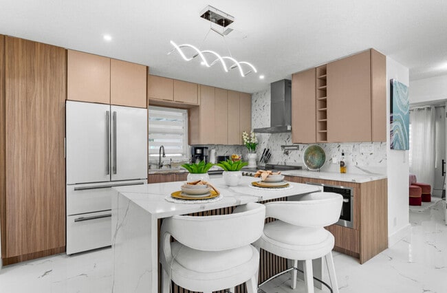 Building Photo - 12417 S Indian River Dr