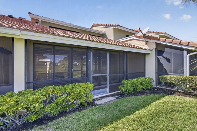 Building Photo - 259 Old Meadow Way