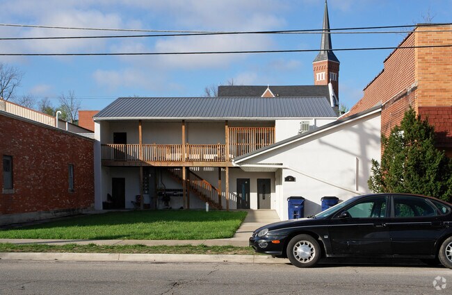 Primary Photo - 125 W Dunklin St