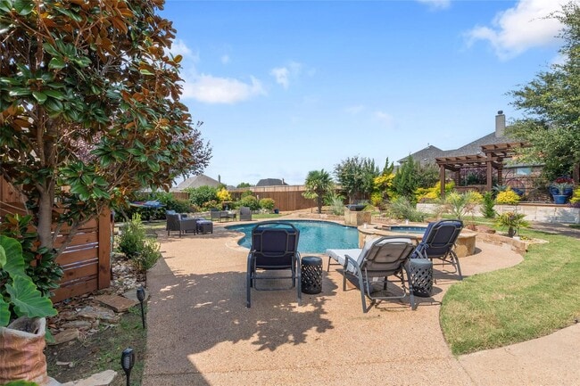 Building Photo - Resort-Style Living in the Heart of Dalton Ranch