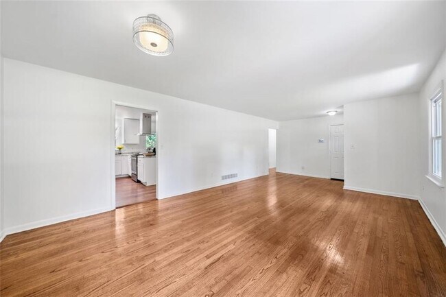 Building Photo - 2683 Stardust Trail