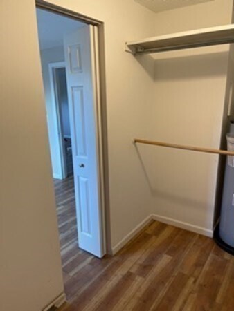 Building Photo - 10 Longworth Ave