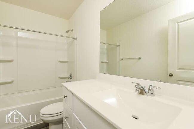 Building Photo - 5227 Dawn Break