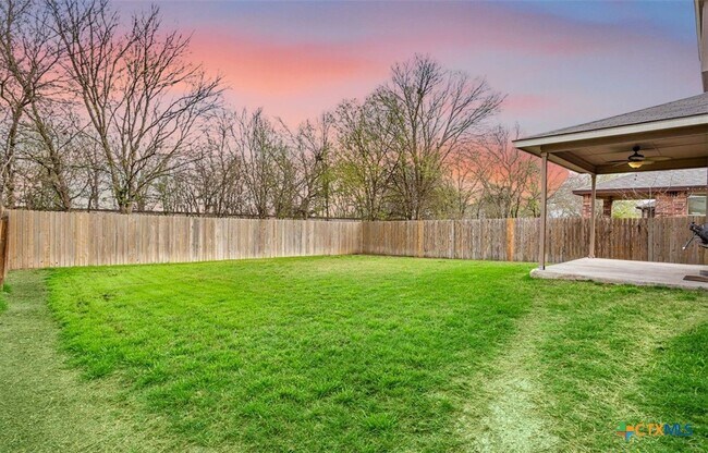 Building Photo - 6231 Ambrose Cir