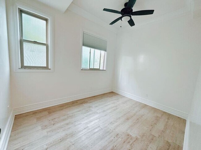 Building Photo - Palacial 6 Bed in Olde Carlsbad with Ocean...
