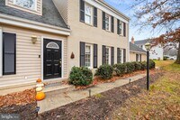 Building Photo - 13625 Middlevale Ln