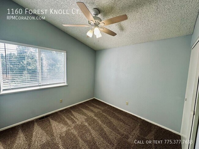Building Photo - 1160 Forest Knoll Ct