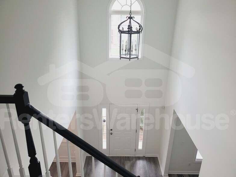 Building Photo - 6555 Brandemere Way SW