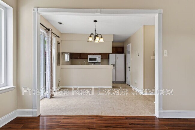 Building Photo - 5025 Halwell Dr