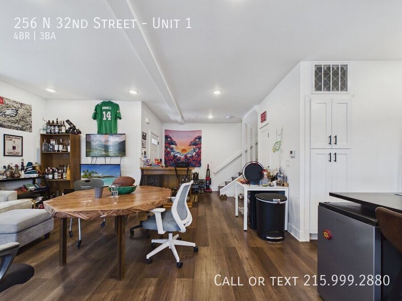 Building Photo - 256 N 32nd St