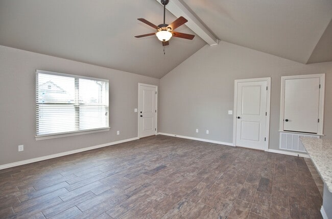 Building Photo - ***240-B Commercial***