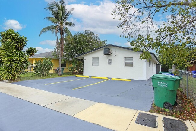 Building Photo - 2681 NW 15th St