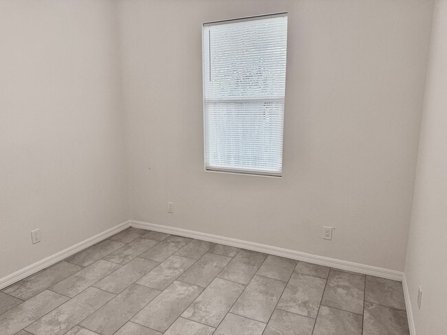 Building Photo - Brand New Home located in the heart of Tampa!