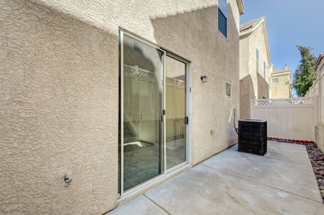 Building Photo - Charming 3-Bedroom, 2-Story Home in the Heart of Silverado Ranch!