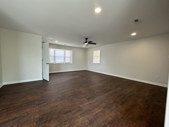 Building Photo - 2712 Garvin Rd NW