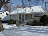 Building Photo - 3711 Charlotte St