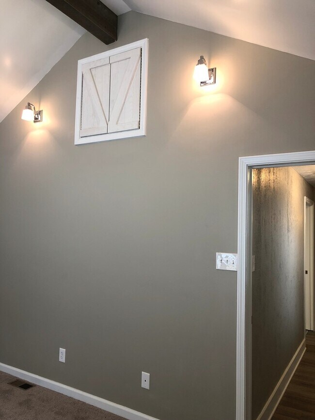 Building Photo - *******2-bed/1-bath COMPLETELY RENOVATED HOME FOR RENT in Bridgeville!*****