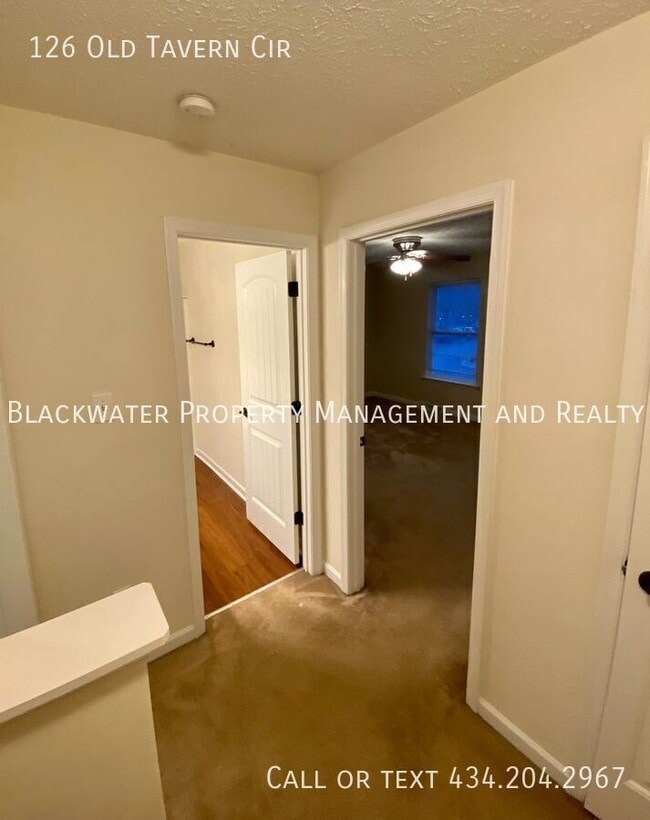 Building Photo - 126 Old Tavern Cir