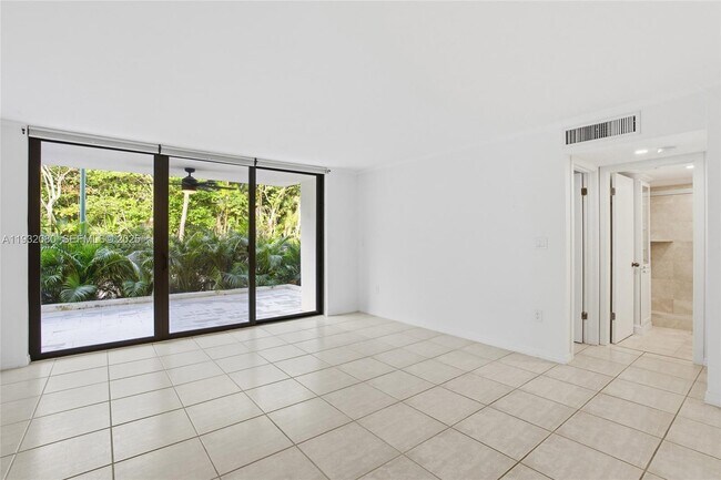 Building Photo - 101 Ocean Ln Dr