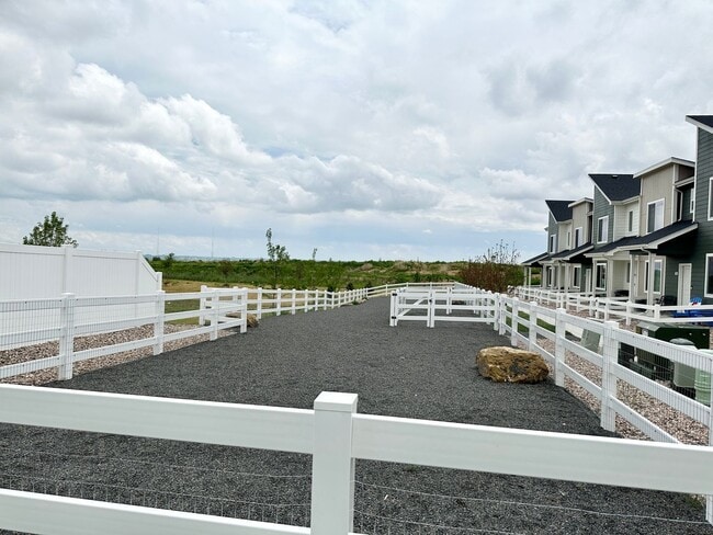 Building Photo - 3917 Rainier St