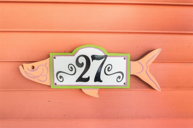 Building Photo - 1603 Gulf Dr N