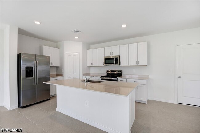 Building Photo - 4050 San Felice Ln