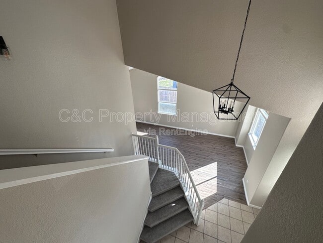 Building Photo - 200 Eastbrook Way