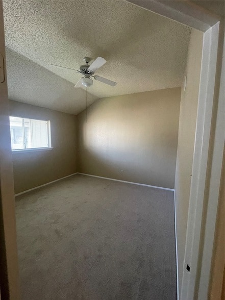 Building Photo - 2216 Millstone Dr