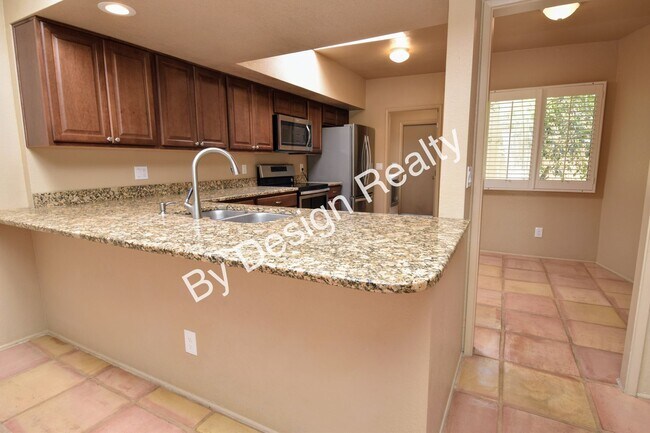 Building Photo - Updated Sunrise at Presidio 2 Bed 2 Bath Townhome