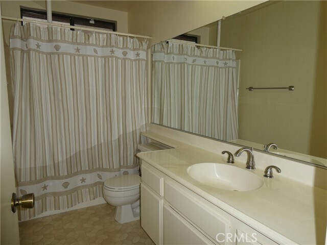 Building Photo - 10695 Jasper Ave