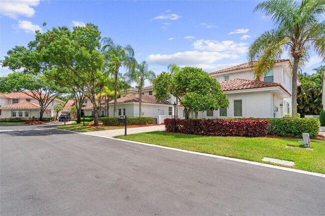 Building Photo - 4621 NW 93rd Doral Ct