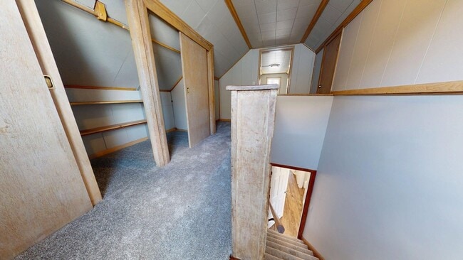 Building Photo - Fulton/W.58th neighborhood; 3 bedroom/2bat...