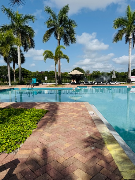 Building Photo - 840 Marina Del Ray Ln