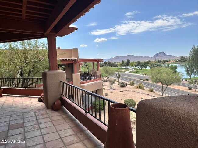 Building Photo - 13013 N Panorama Dr
