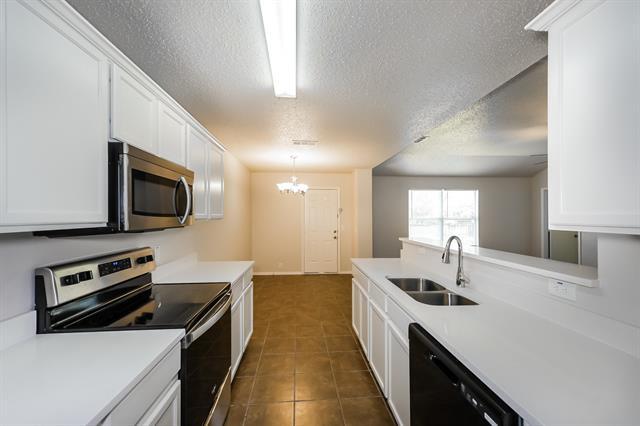 Building Photo - 317 Oakhurst Dr