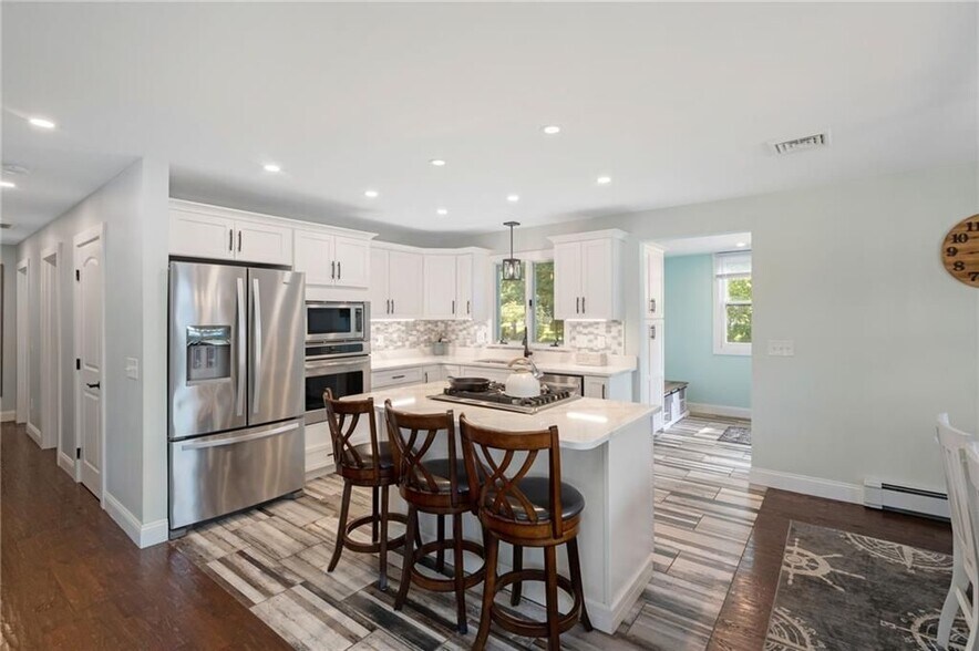 Building Photo - 9 Woodlund Ave