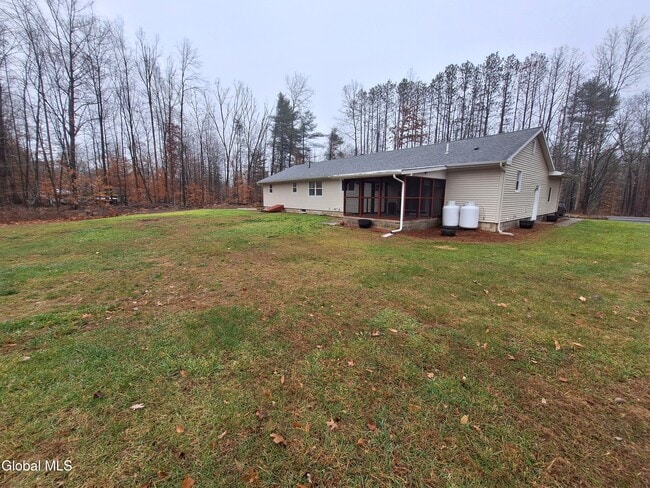 Building Photo - 1031 Saratoga Rd