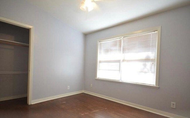 Building Photo - 4410 Kingfisher Dr