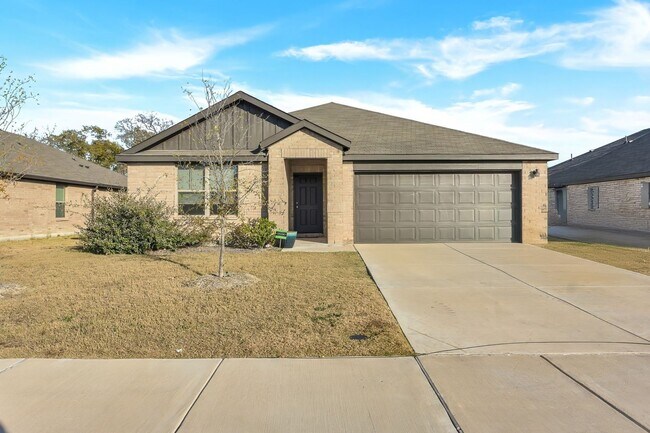 Building Photo - Charming 4BR House in Anna