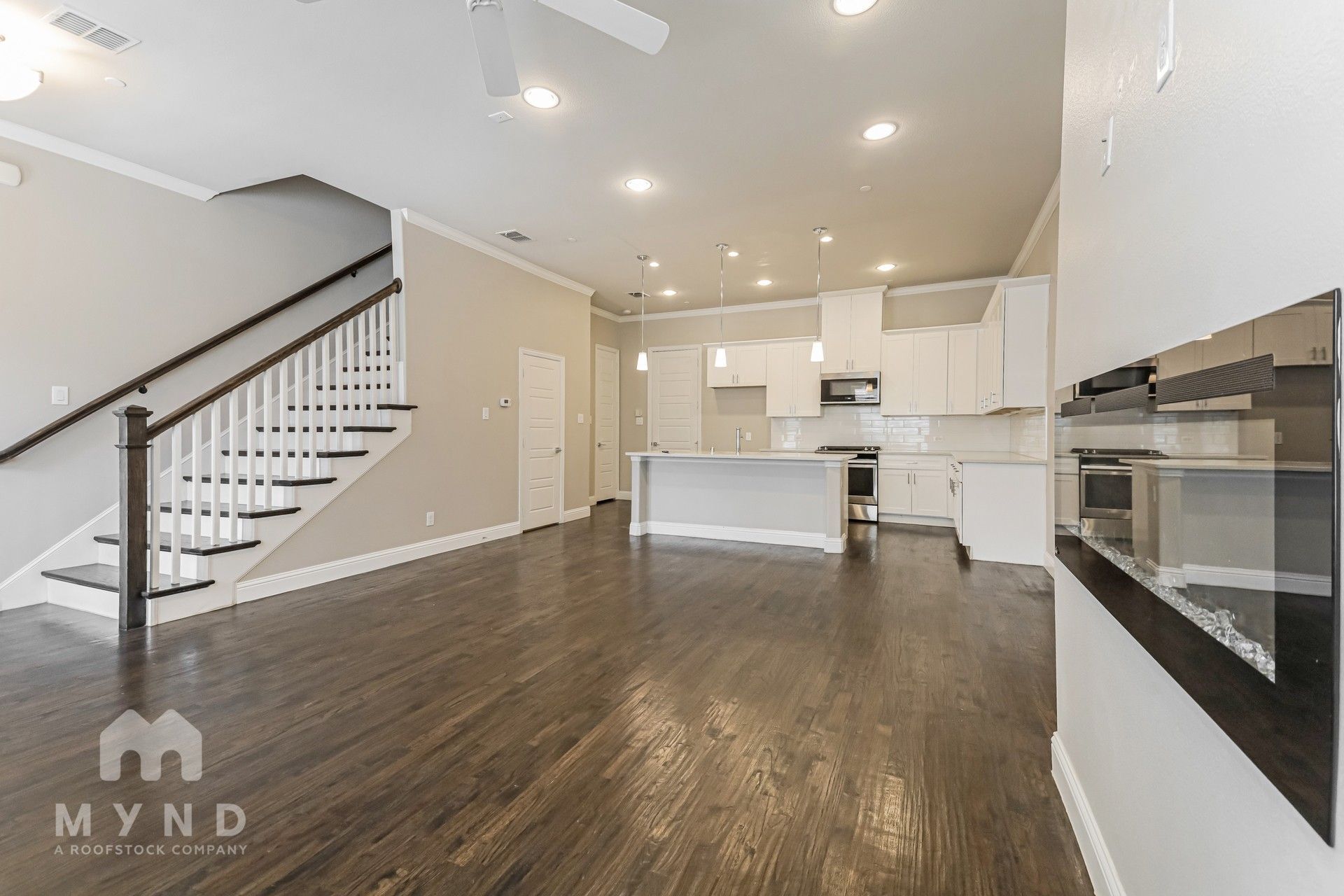 Building Photo - 2805 Lindale Dr