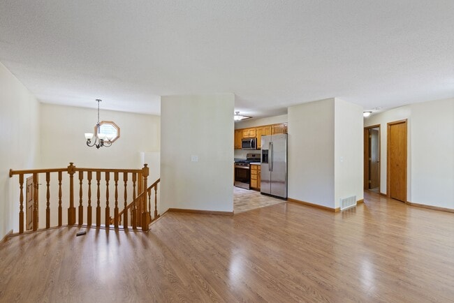 Building Photo - 1711 Slater Ln