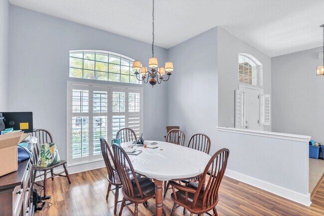 Building Photo - 4 bedroom/ 2 bathroom home in Julington Cr...
