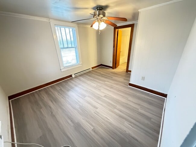 Building Photo - 2bd/1ba Duplex off Loop close to Downtown Kannapolis & Research Center